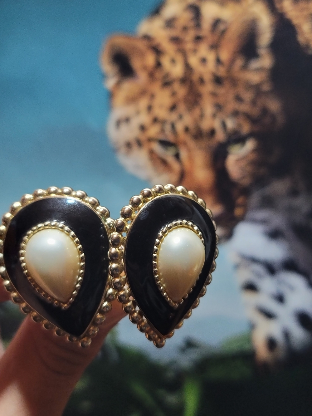 Vintage Gold and Black Teardrop Earrings with Pearl Cabochons